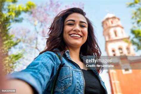 27,014 Latino Selfie Stock Photos & High